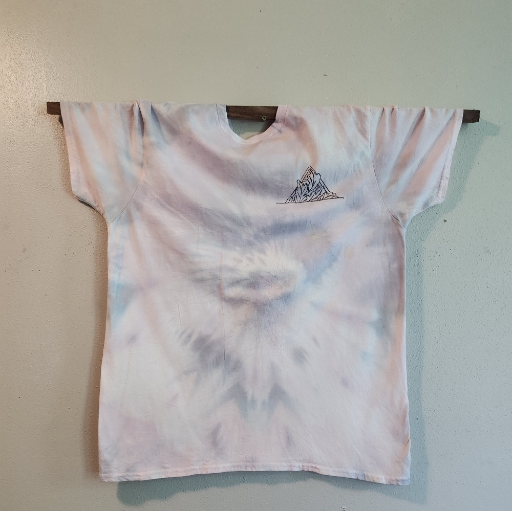 Summer Tie Dye Lightweight Graphic Tee  XL